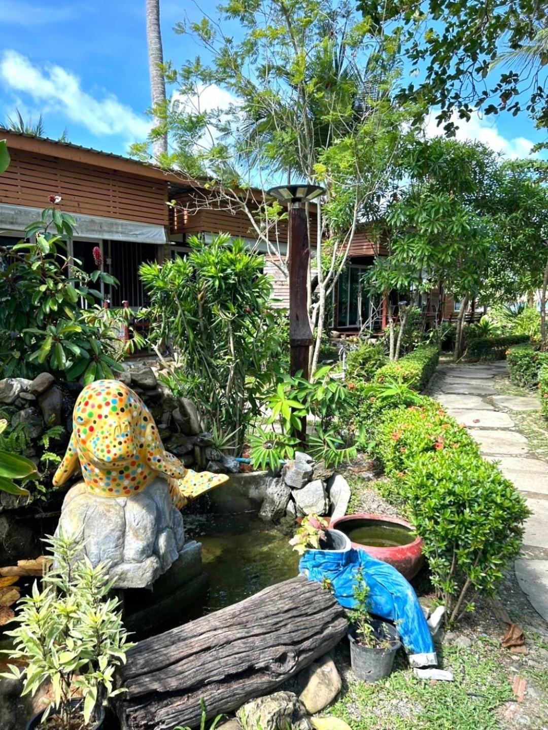 Mook Montra Resort Sea Front Koh Mook Exterior photo